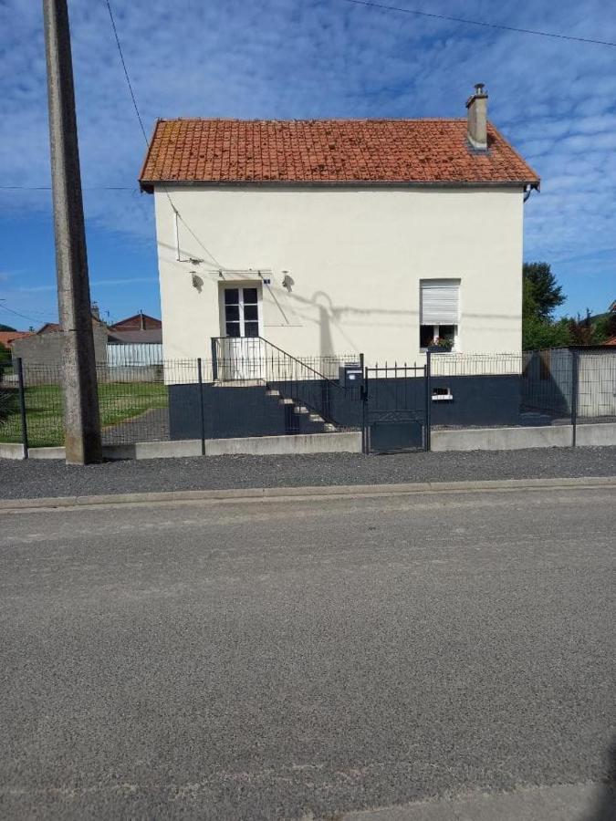 Maison Du Chemin De Fer Grandcourt  Εξωτερικό φωτογραφία